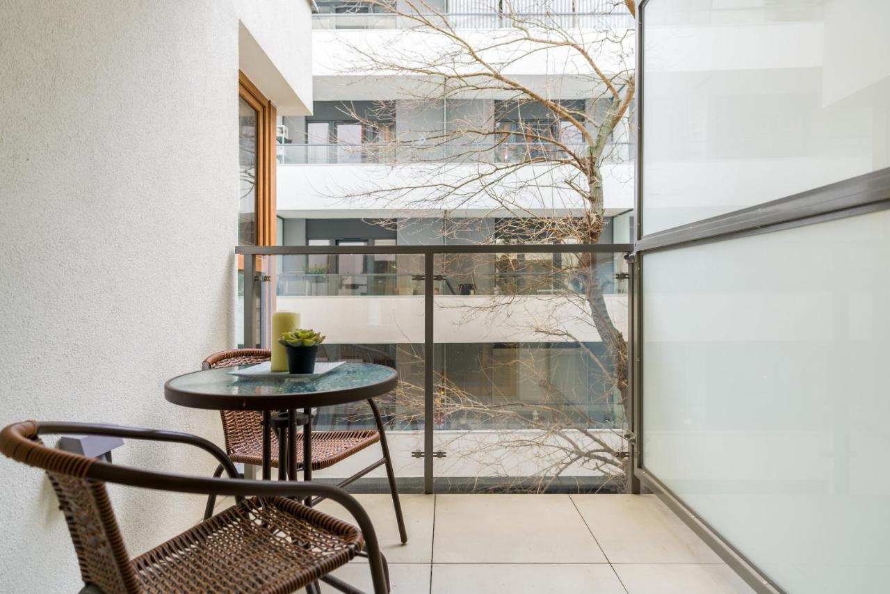 Villa Venecja Apartment Chwaliszewo With Free Garage City Center By Noclegi Renters Poznaň Exteriér fotografie