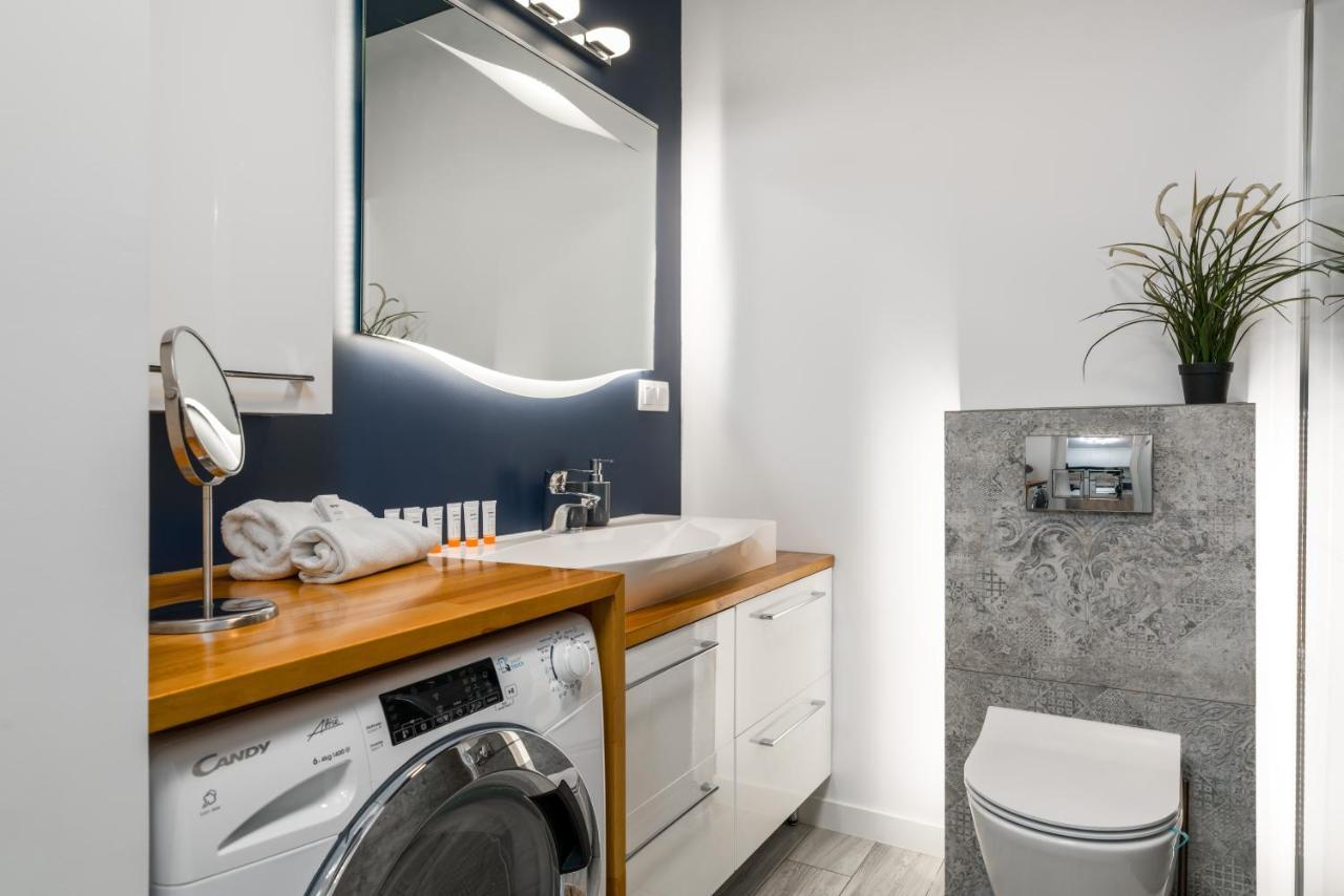 Villa Venecja Apartment Chwaliszewo With Free Garage City Center By Noclegi Renters Poznaň Exteriér fotografie